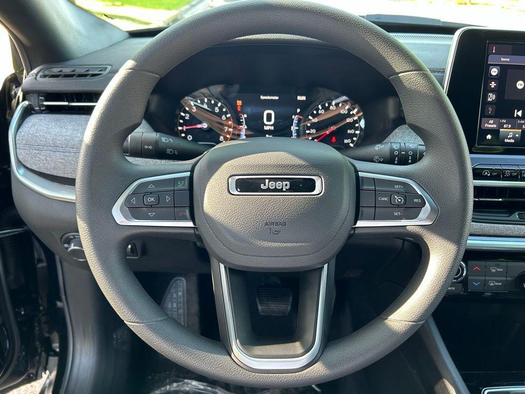 new 2025 Jeep Compass car, priced at $25,843