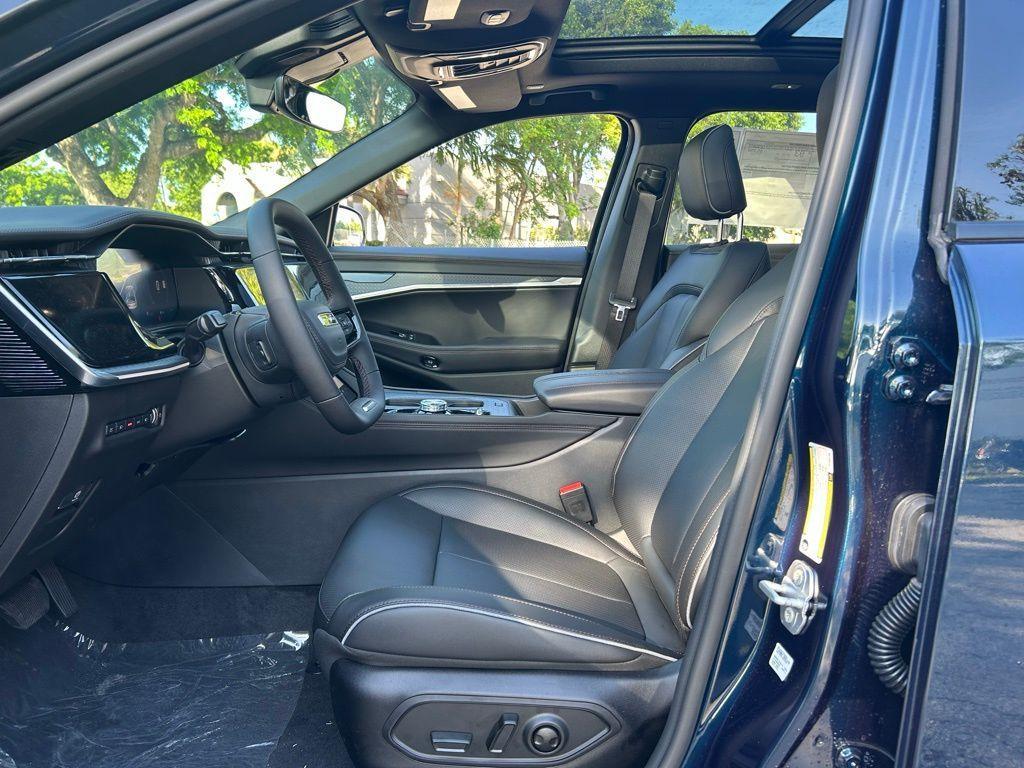 new 2025 Jeep Wagoneer S car, priced at $57,469