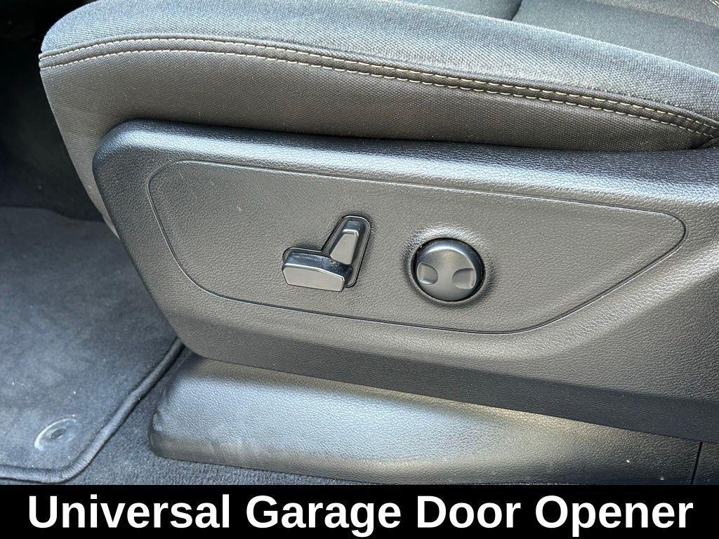 used 2025 Ram 1500 car, priced at $37,635