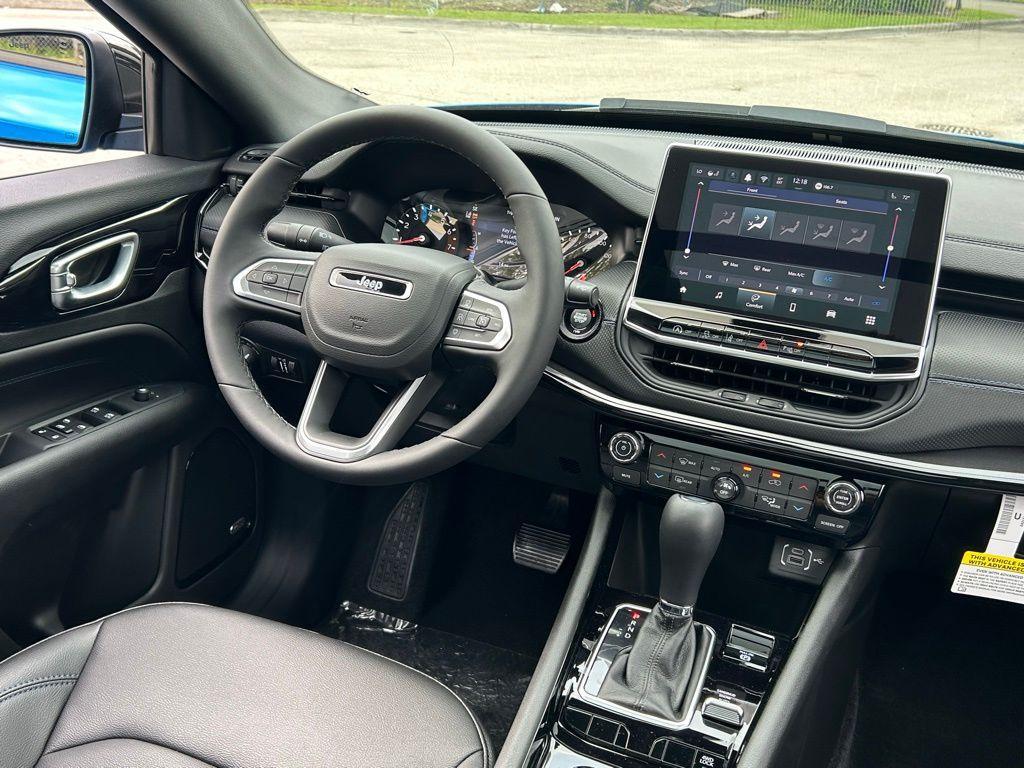 new 2025 Jeep Compass car, priced at $35,305