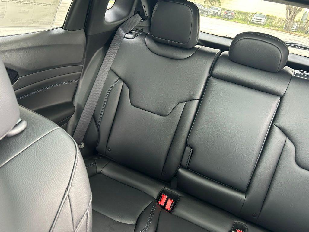 new 2025 Jeep Compass car, priced at $35,305