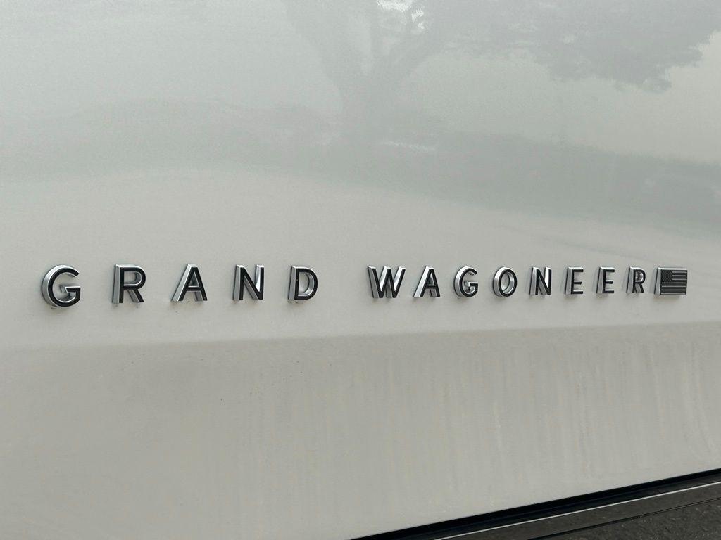 new 2024 Jeep Grand Wagoneer L car, priced at $98,584