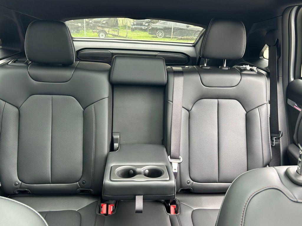 new 2025 Jeep Wagoneer S car, priced at $57,469