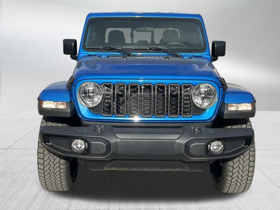 new 2025 Jeep Gladiator car, priced at $43,735