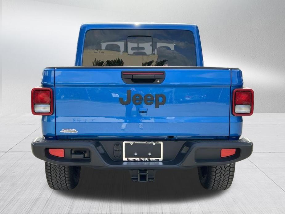 new 2025 Jeep Gladiator car, priced at $43,735