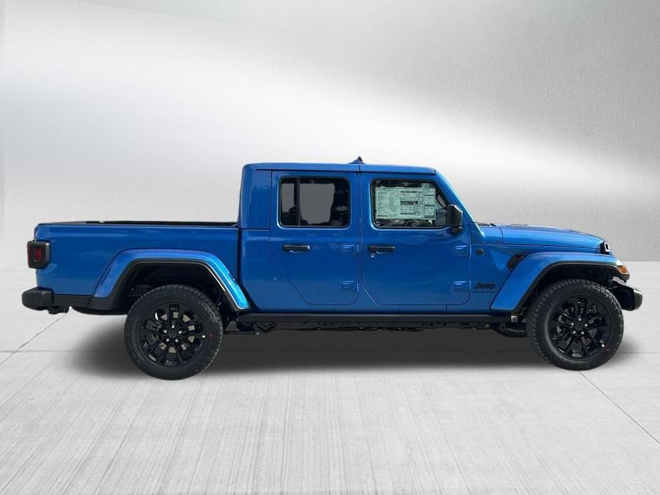 new 2025 Jeep Gladiator car, priced at $43,735