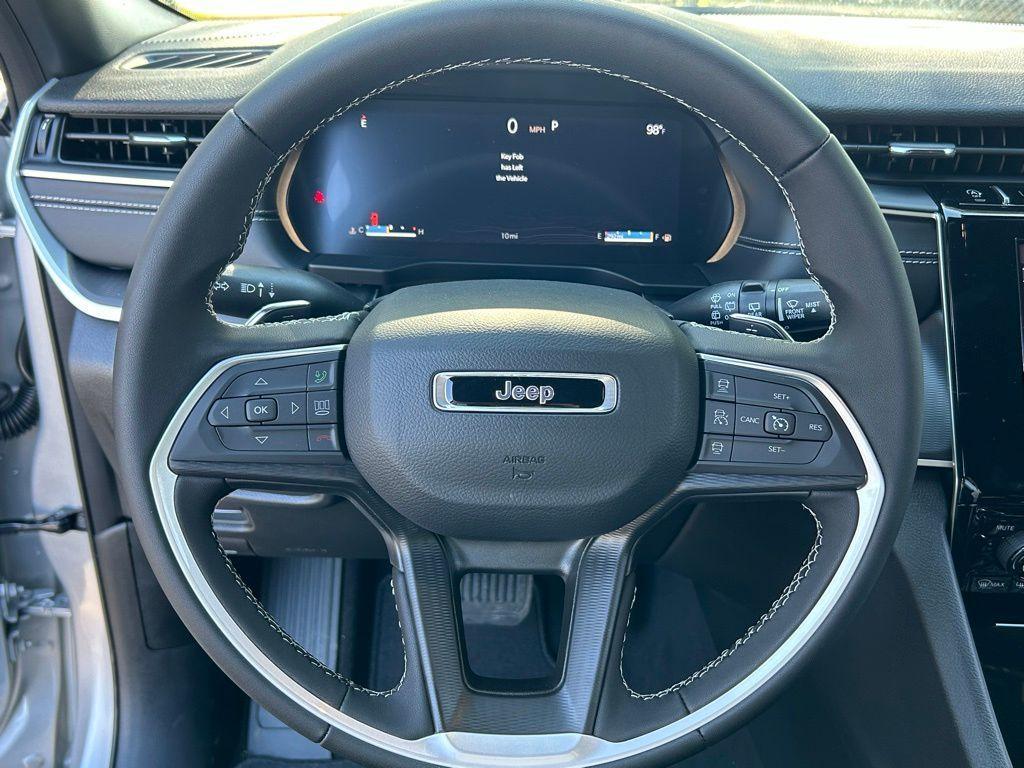 new 2024 Jeep Grand Cherokee L car, priced at $35,886