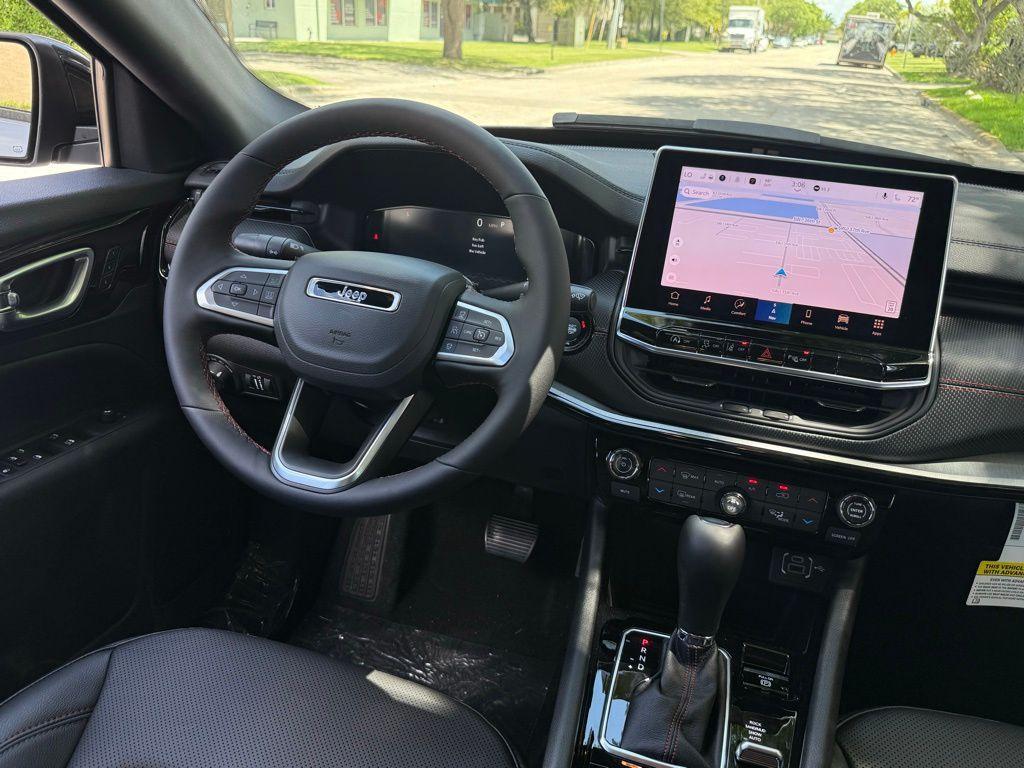 new 2025 Jeep Compass car, priced at $33,564