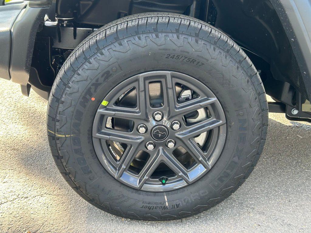 new 2025 Jeep Wrangler car, priced at $42,578