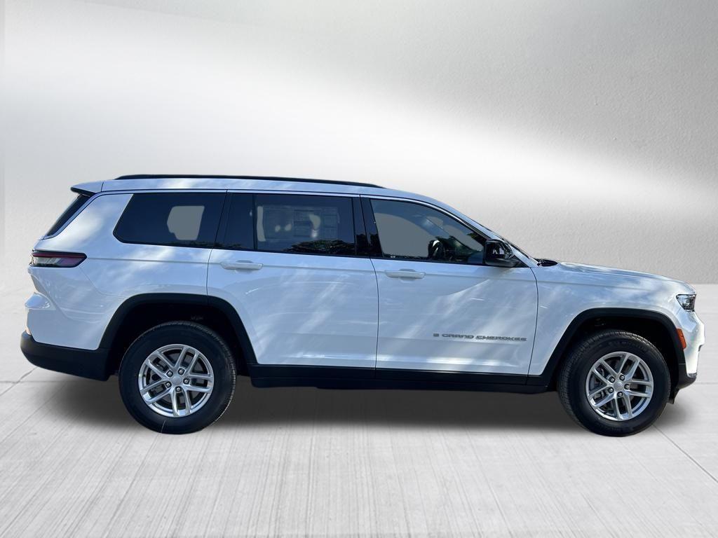 new 2024 Jeep Grand Cherokee L car, priced at $34,074