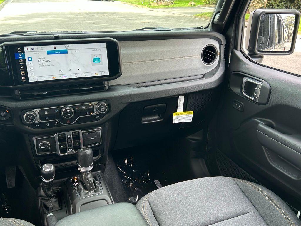 new 2025 Jeep Wrangler car, priced at $39,170