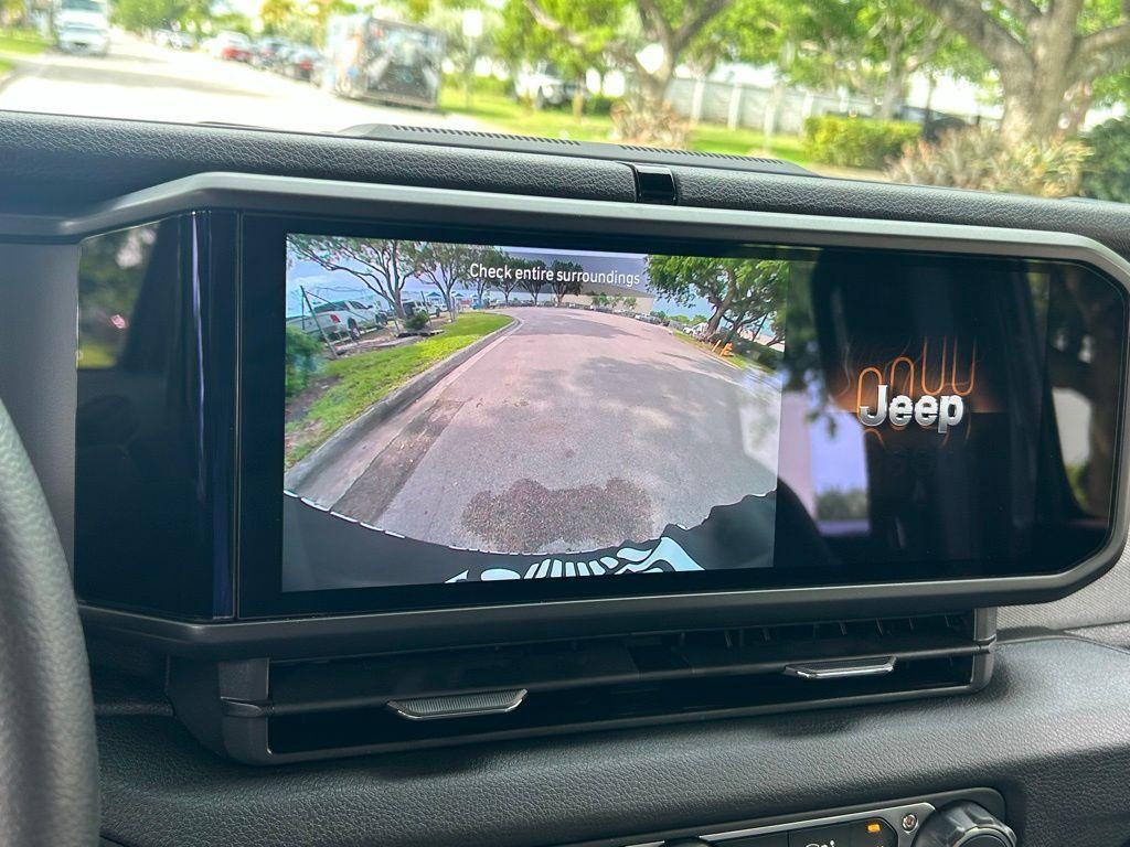 new 2025 Jeep Wrangler car, priced at $39,170