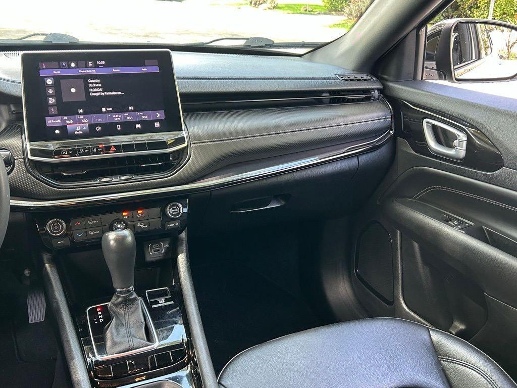 used 2022 Jeep Compass car, priced at $22,994