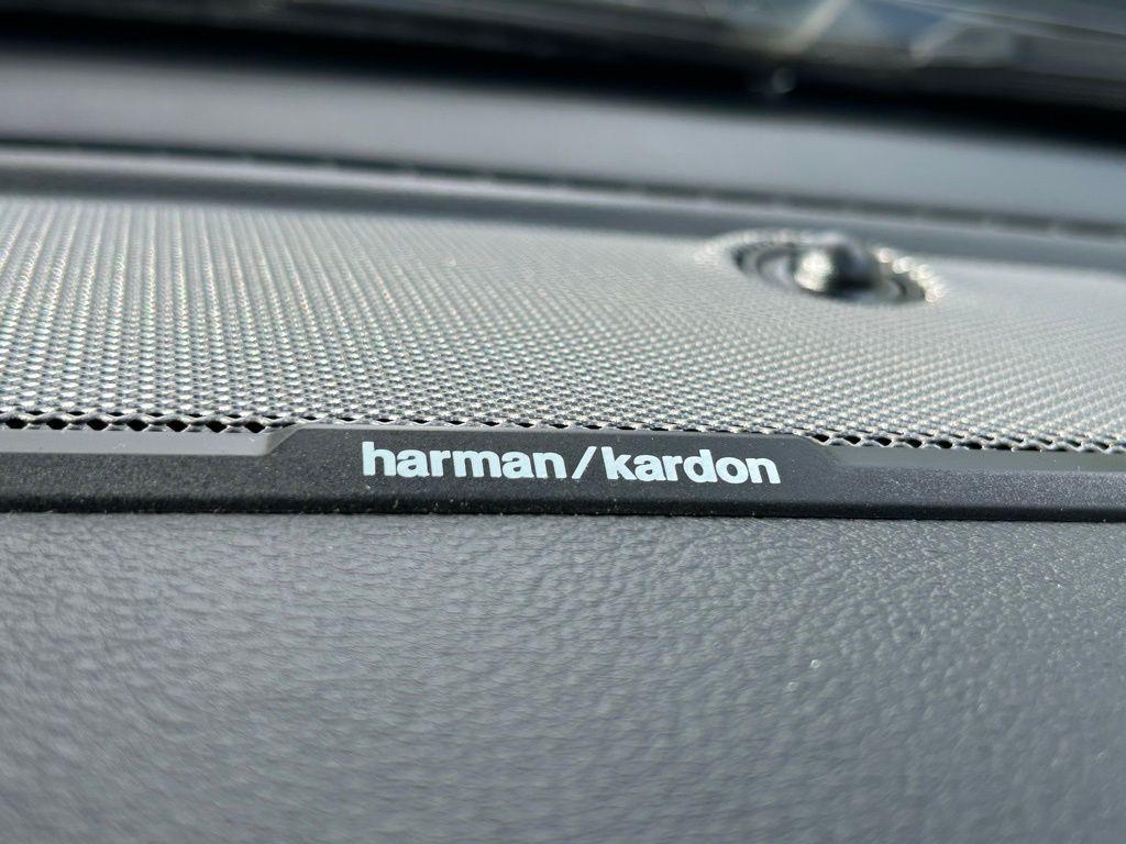 new 2025 Ram 1500 car, priced at $60,361