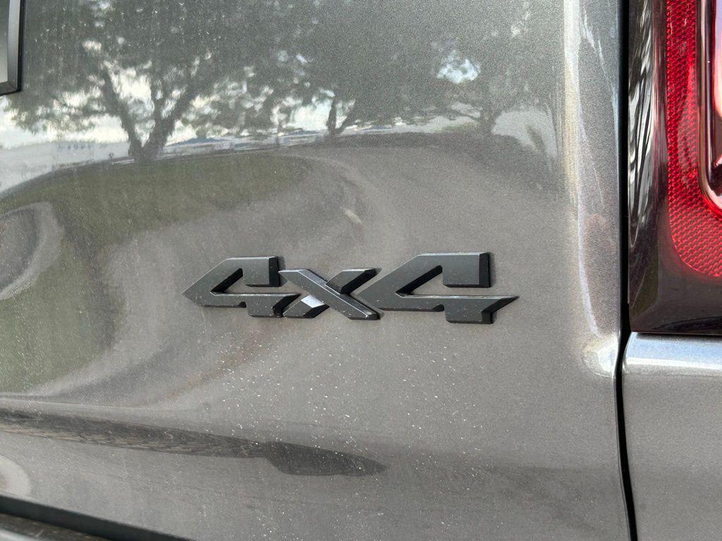 new 2025 Ram 1500 car, priced at $60,361