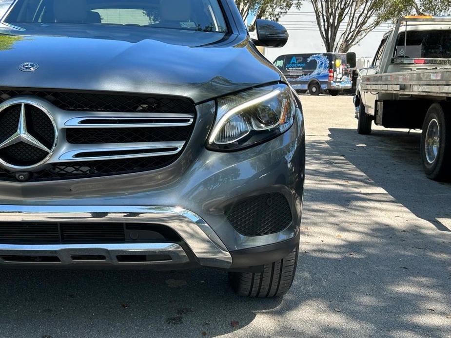 used 2018 Mercedes-Benz GLC 300 car, priced at $22,104