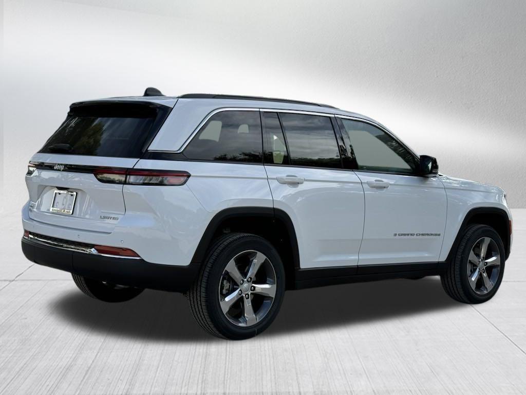 new 2025 Jeep Grand Cherokee car, priced at $43,794