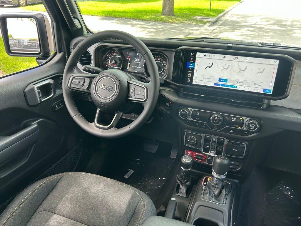 new 2025 Jeep Gladiator car, priced at $40,286