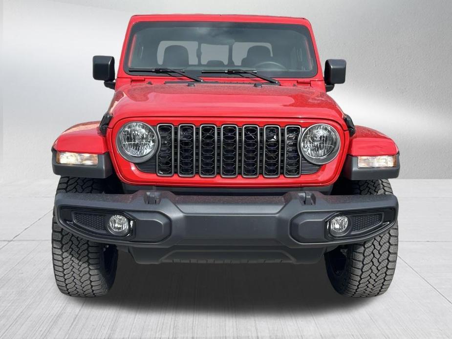 new 2025 Jeep Gladiator car, priced at $43,735