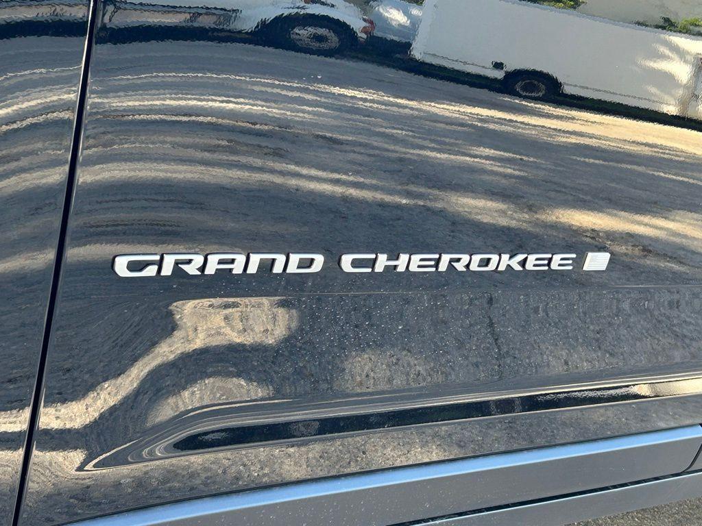 new 2024 Jeep Grand Cherokee L car, priced at $34,971