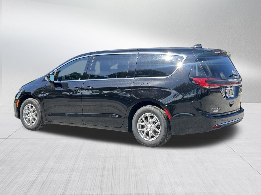 new 2026 Chrysler Pacifica car