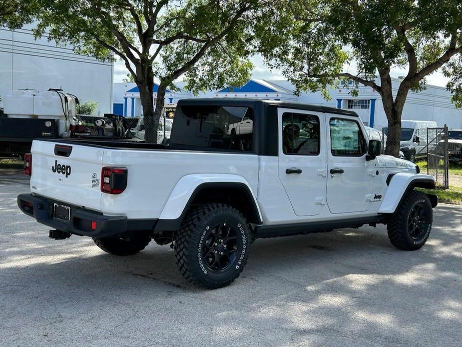 new 2024 Jeep Gladiator car, priced at $43,932