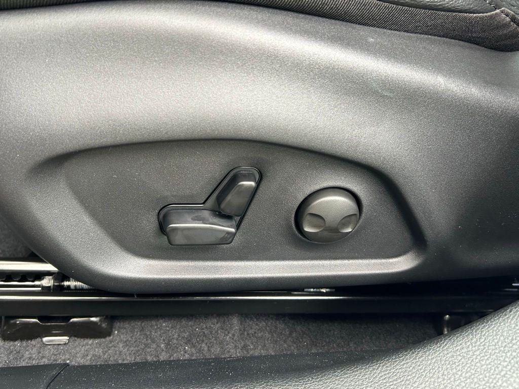 new 2025 Jeep Compass car, priced at $32,335