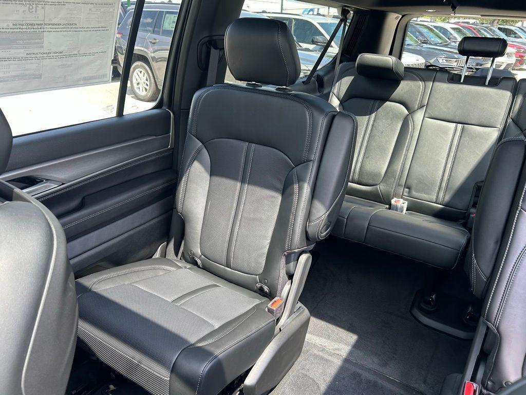new 2025 Jeep Wagoneer L car, priced at $78,556