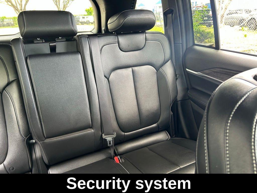 used 2024 Jeep Grand Cherokee car, priced at $35,996