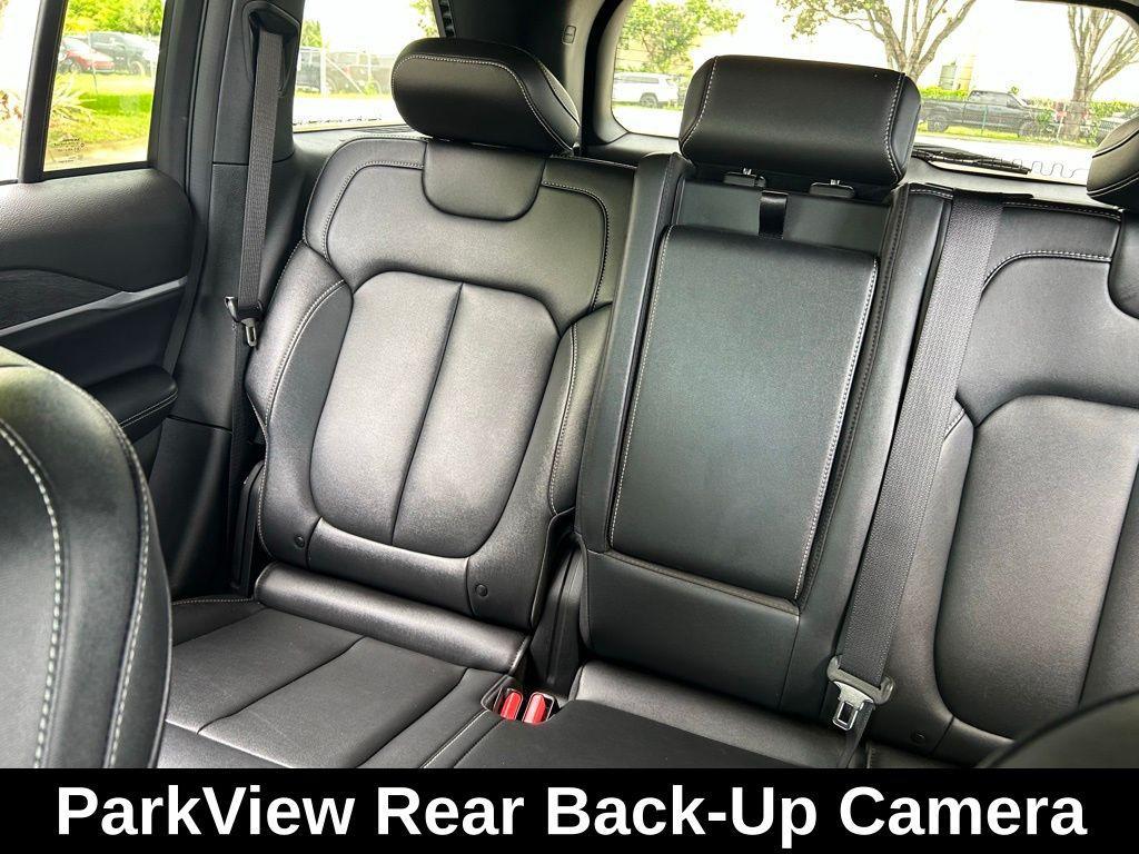 used 2024 Jeep Grand Cherokee car, priced at $35,996