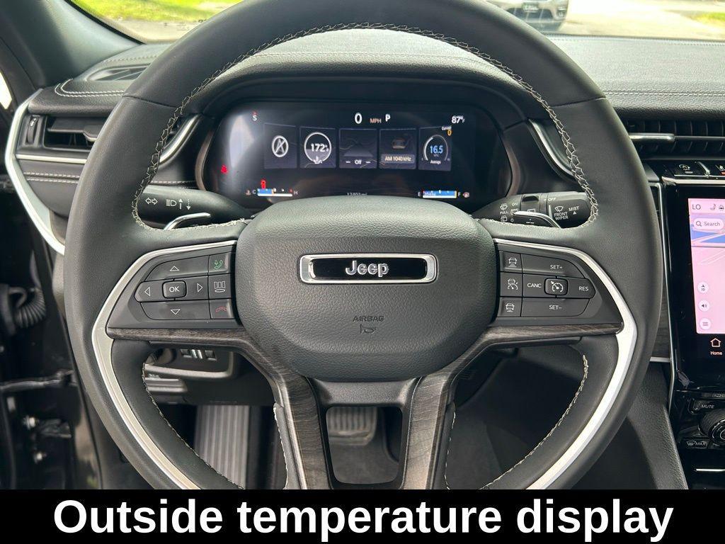 used 2024 Jeep Grand Cherokee car, priced at $35,996