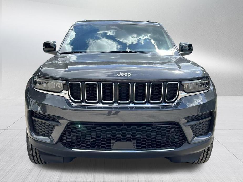 new 2025 Jeep Grand Cherokee car, priced at $33,021