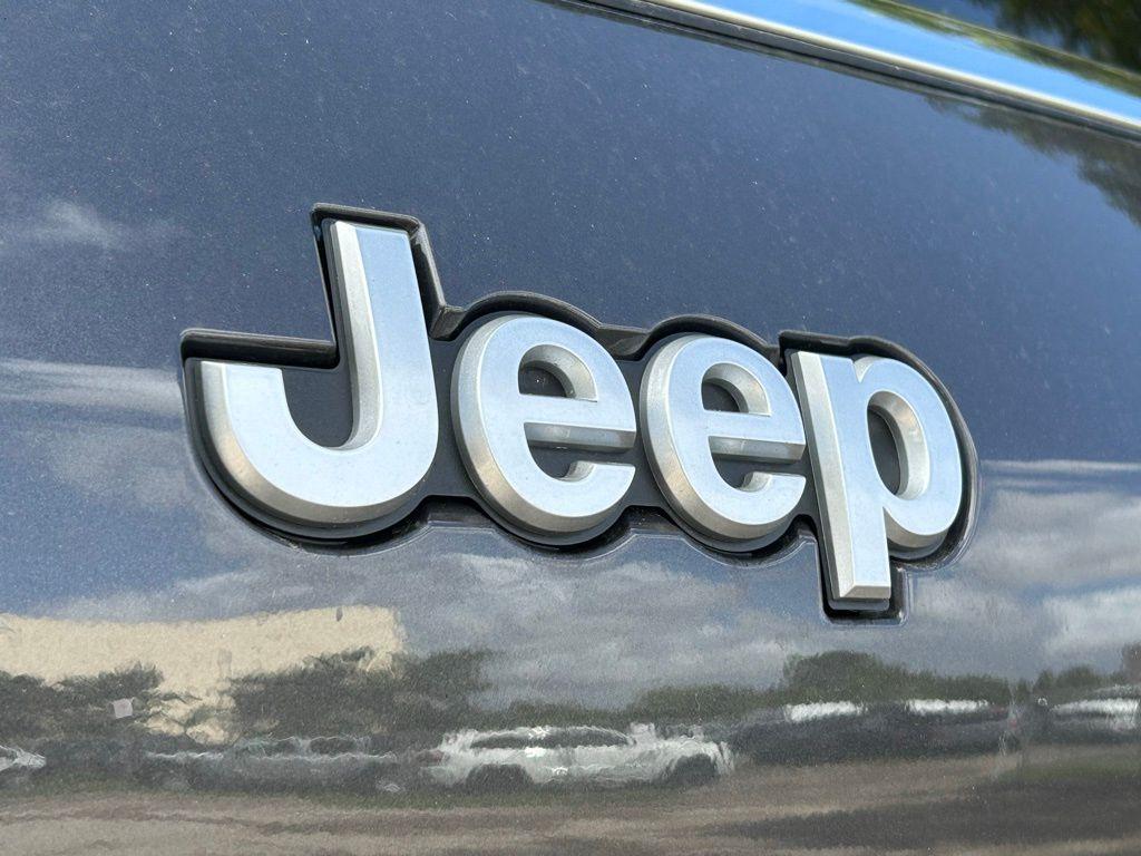 new 2025 Jeep Grand Cherokee L car, priced at $36,723