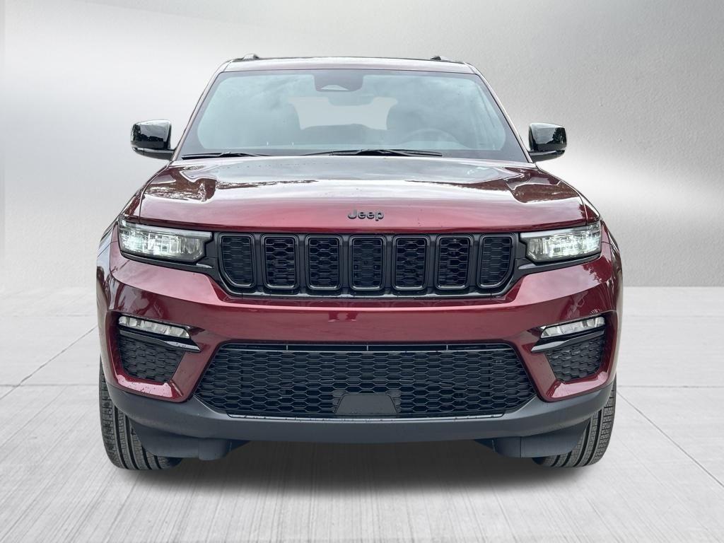 new 2025 Jeep Grand Cherokee car, priced at $42,820