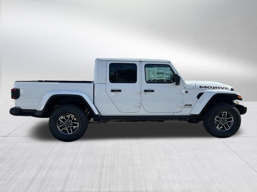 new 2025 Jeep Gladiator car, priced at $53,214