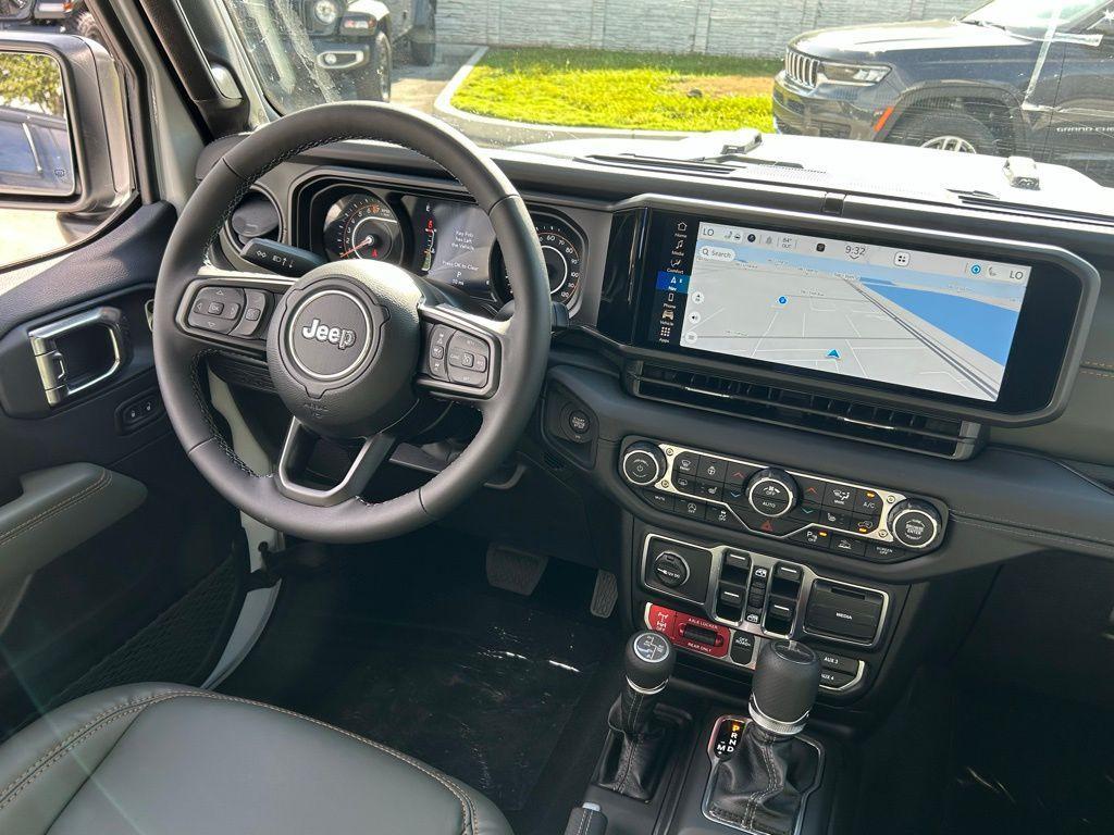 new 2025 Jeep Gladiator car, priced at $53,214