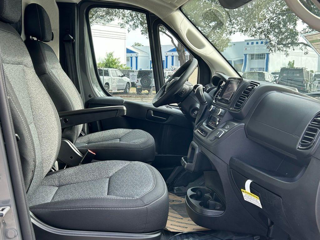 new 2025 Ram ProMaster 2500 car, priced at $53,435