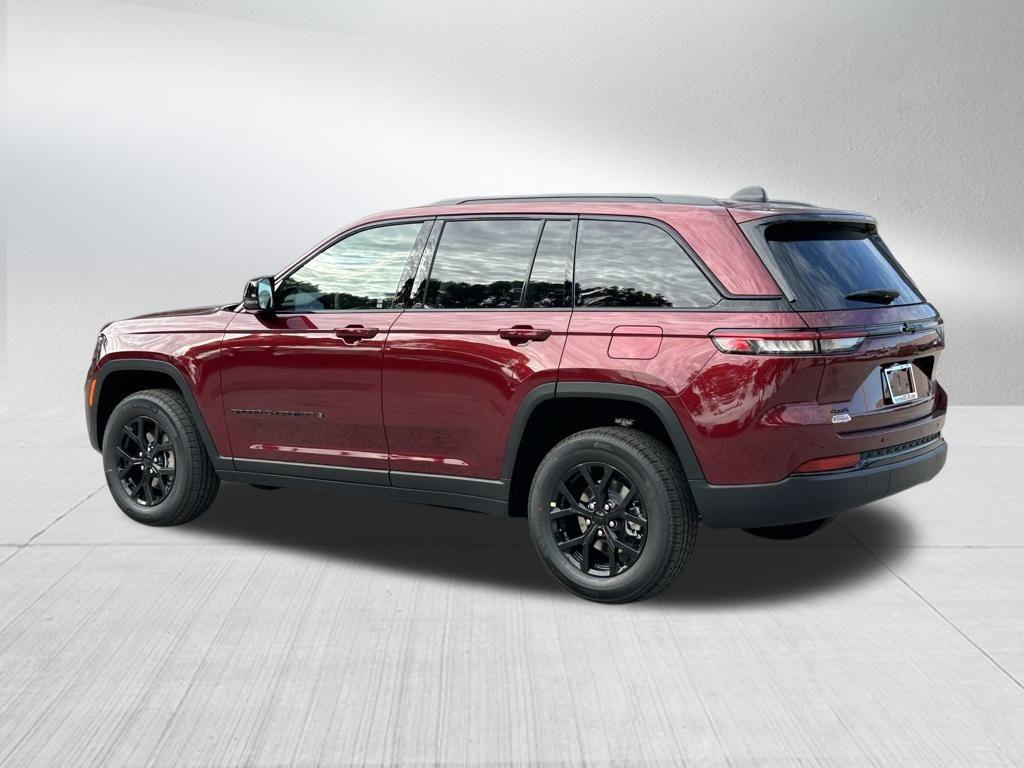 new 2025 Jeep Grand Cherokee car, priced at $38,857