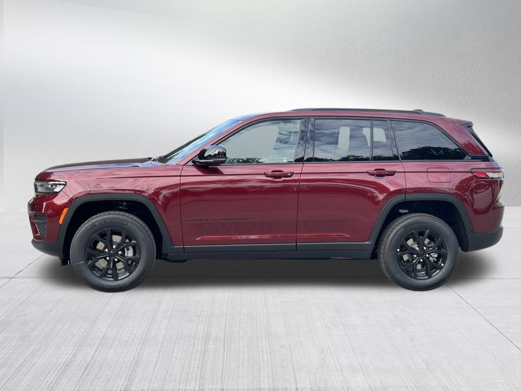 new 2025 Jeep Grand Cherokee car, priced at $38,857