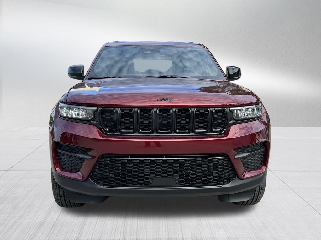 new 2025 Jeep Grand Cherokee car, priced at $38,857