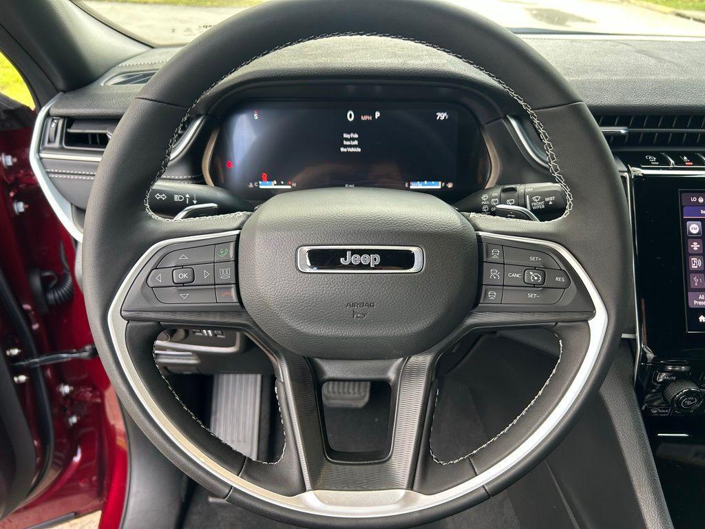 new 2025 Jeep Grand Cherokee car, priced at $38,857