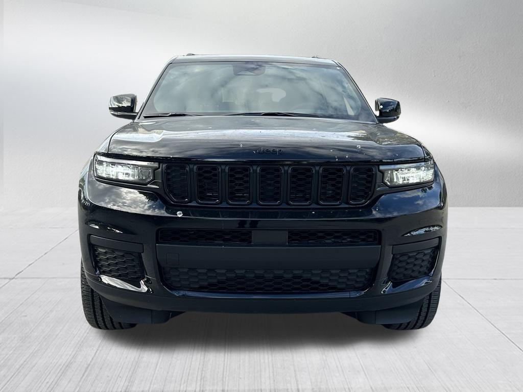 new 2025 Jeep Grand Cherokee L car, priced at $41,021