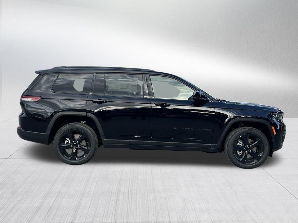 new 2025 Jeep Grand Cherokee L car, priced at $41,021