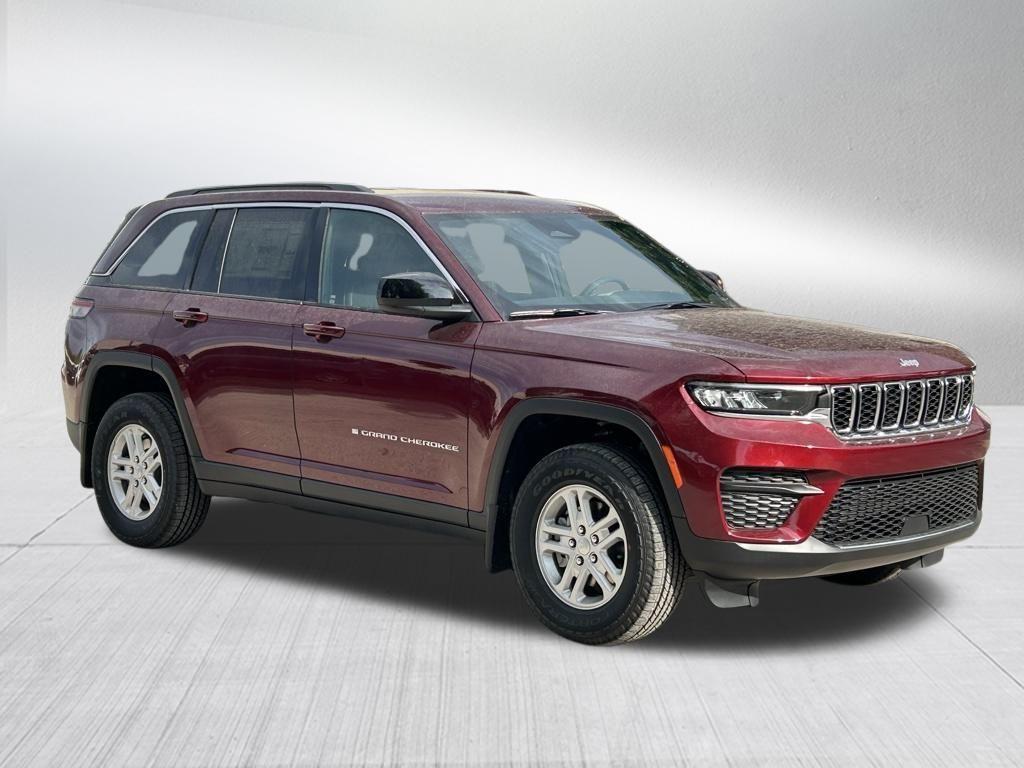 new 2025 Jeep Grand Cherokee car, priced at $33,412