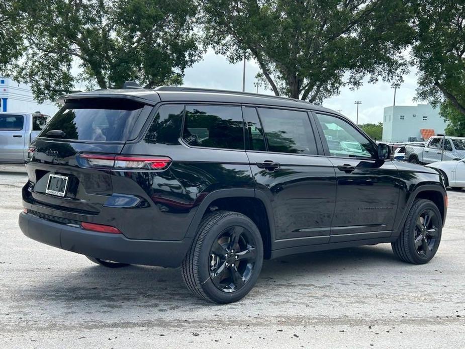 new 2024 Jeep Grand Cherokee L car, priced at $45,378