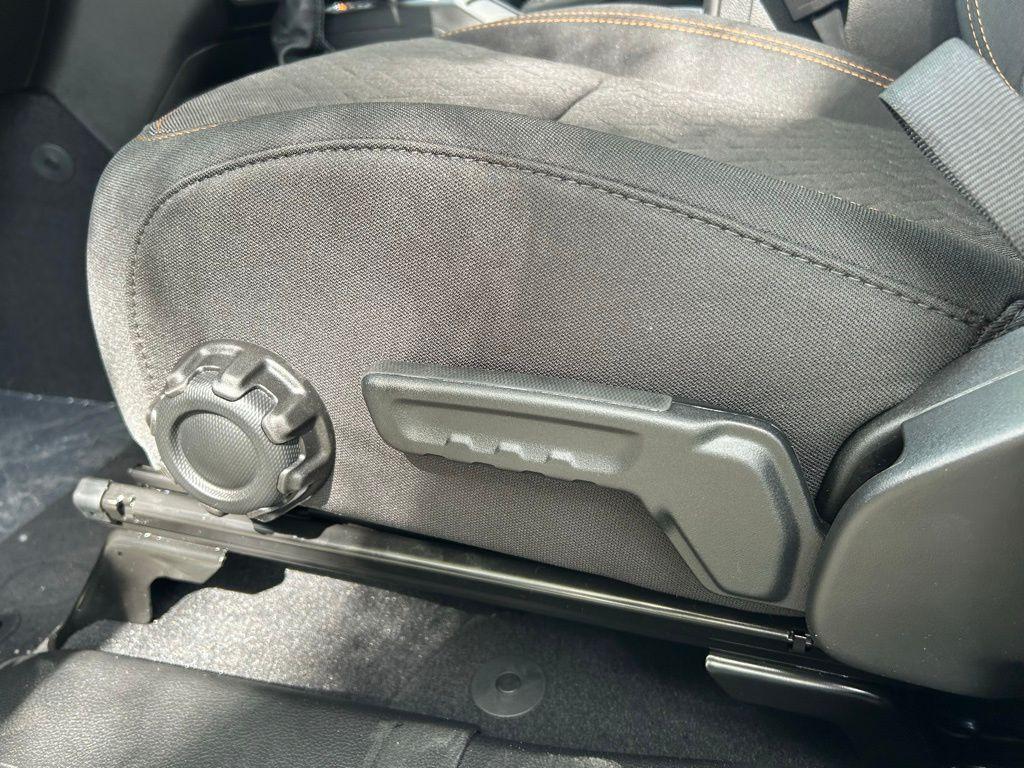 new 2025 Jeep Gladiator car, priced at $45,244