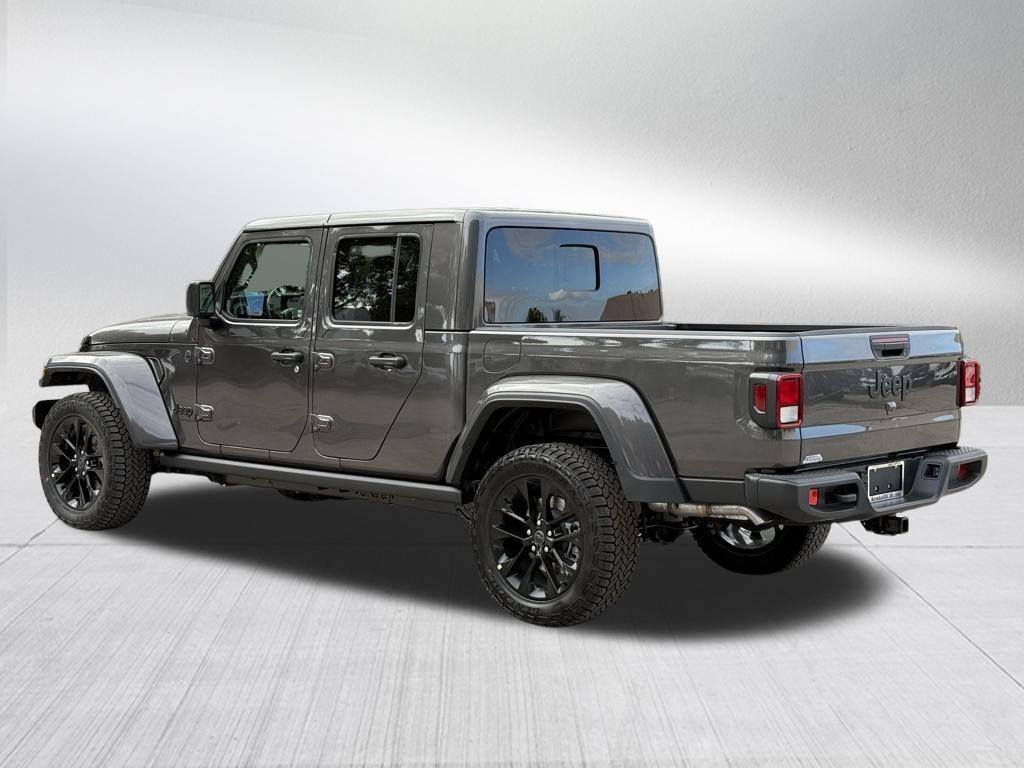 new 2025 Jeep Gladiator car, priced at $43,735