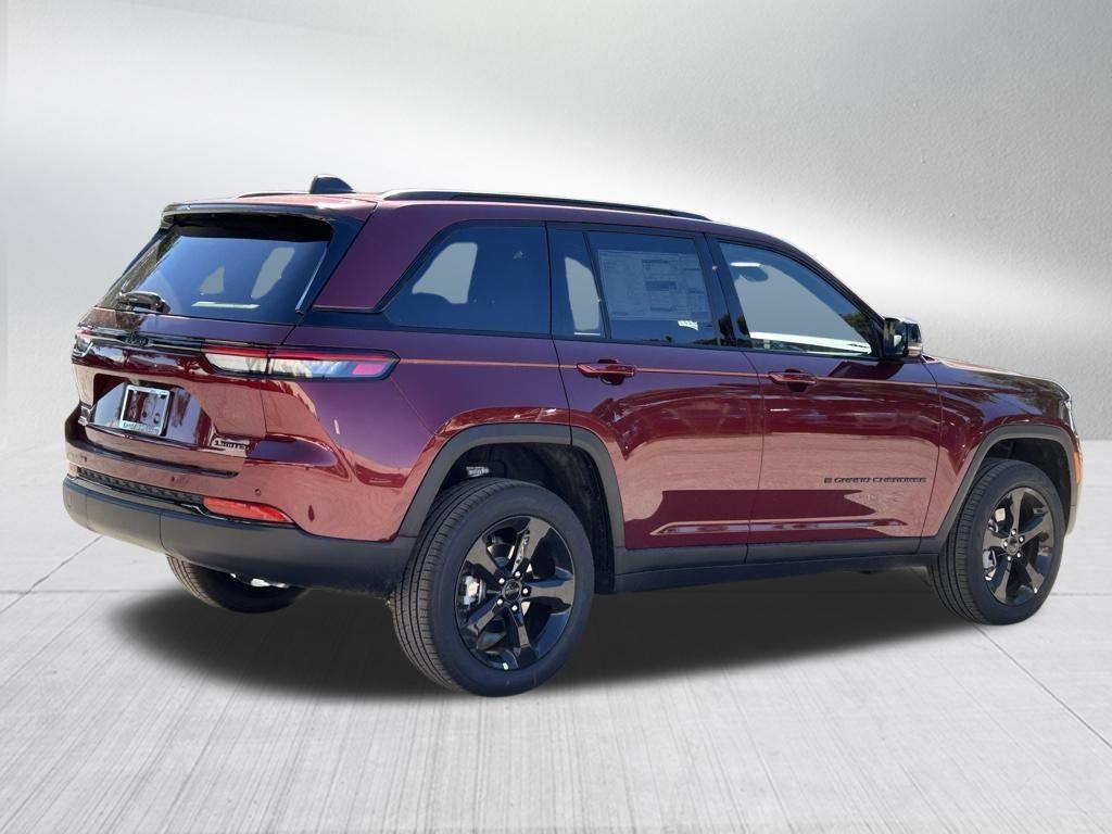 new 2025 Jeep Grand Cherokee car, priced at $39,983