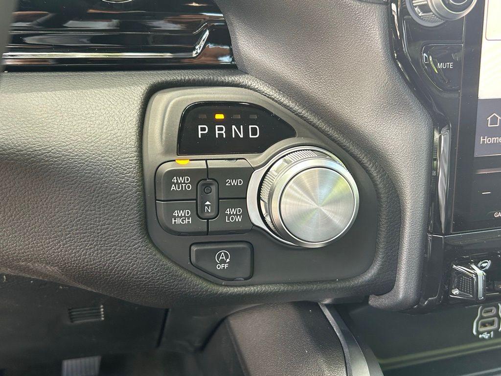 new 2025 Ram 1500 car, priced at $59,454