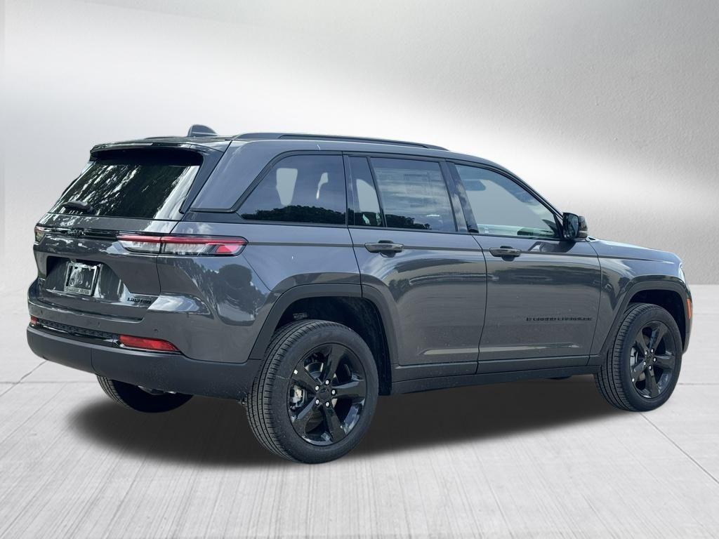 new 2025 Jeep Grand Cherokee car, priced at $43,518